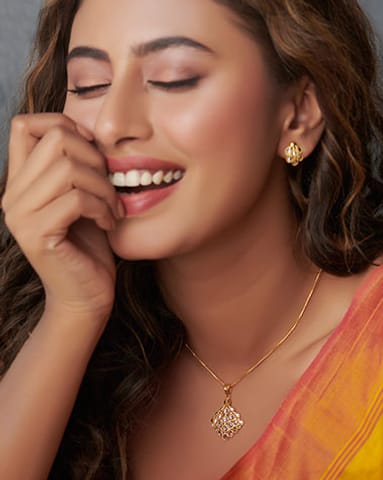 Lubina 22Kt Gold Pendant Sets