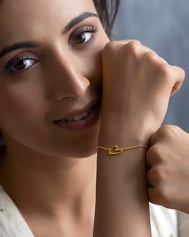 Amado 22KT Gold Bracelet