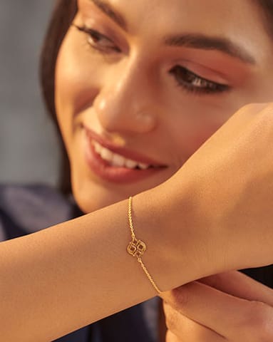 Krupa 22Kt Gold Bracelet