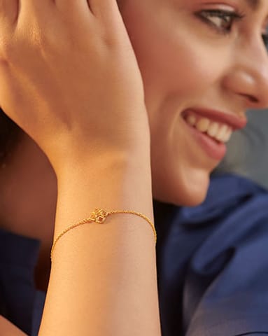 Krupa 22Kt Gold Bracelet