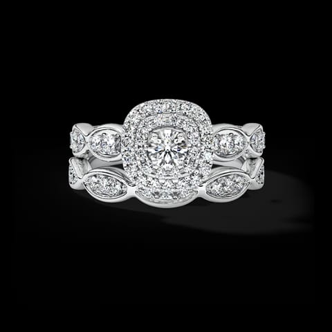 Glistening Solitaire Bridal Ring Set Glistening Solitaire Bridal Ring Set