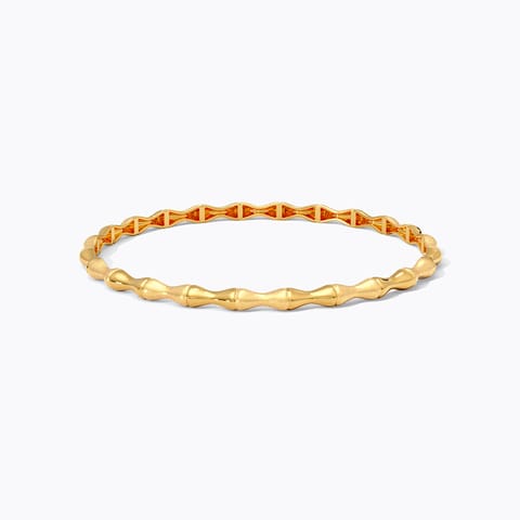 Elara Gold Bangle