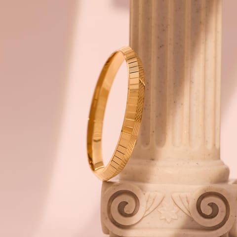 Golden Grace Gold Bangle