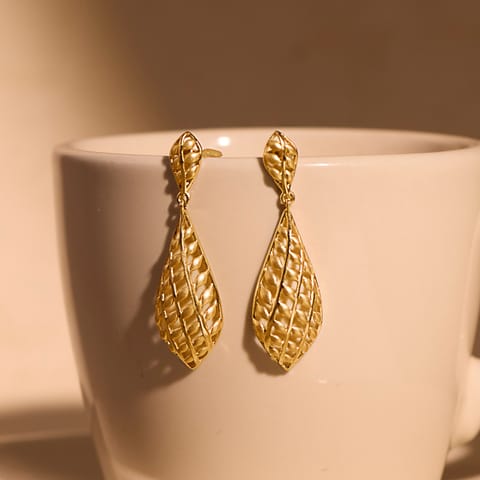 Marquise Mesh 9KT Gold Drop Earrings Marquise Mesh 9KT Gold Drop Earrings