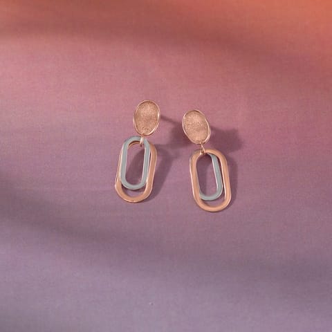 Oval Interlinked Gold Drop Earrings