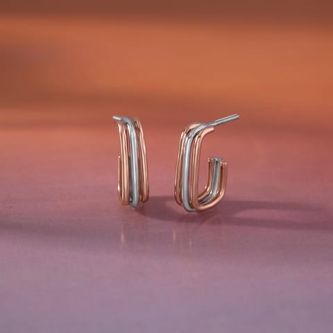 Sleek Gold Hoop Earrings
