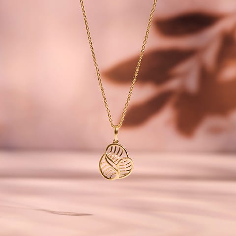 Gleaming Cutout 9KT Gold Pendant