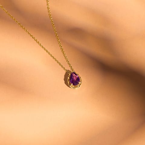 Purple Beam 9KT Gemstone Pendant Purple Beam 9KT Gemstone Pendant