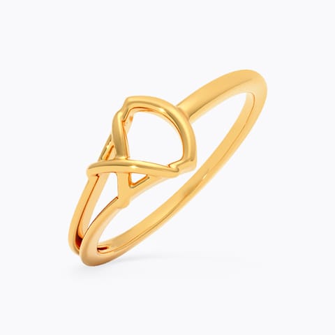 Gleaming Cone 9KT Gold Ring Gleaming Cone 9KT Gold Ring