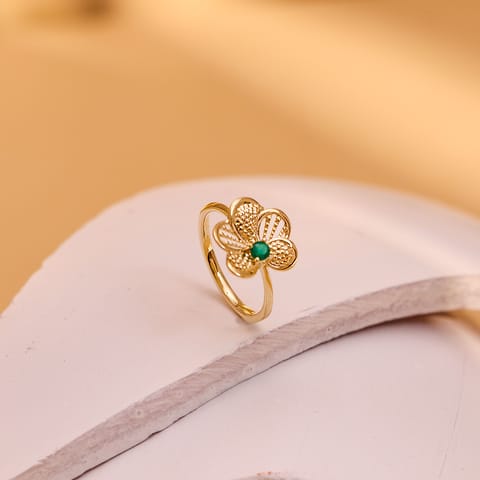 Green Spirals  Gemstone Ring