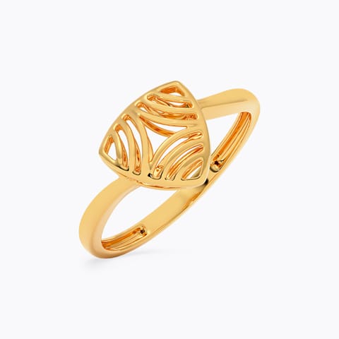 Trinity Cutout Gold Ring Trinity Cutout Gold Ring