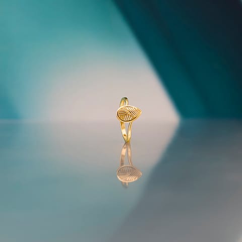 Pear Cutout Gold Ring Pear Cutout Gold Ring