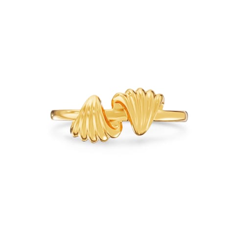 Ruffle Gleam Gold Ring Ruffle Gleam Gold Ring