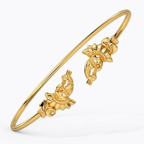 Triya Oval Gold Bracelet