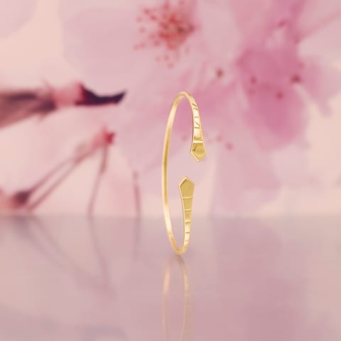 Refined Simplicity Gold Bracelet Refined Simplicity Gold Bracelet